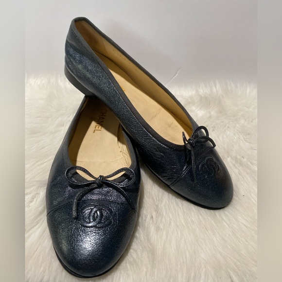 CHANEL Ballerina Flats - Picture 1 of 9